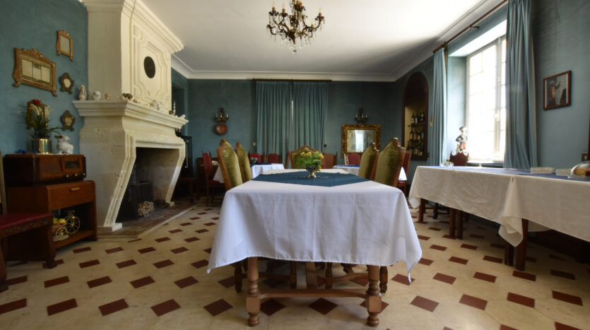 Magnifique demeure du XVIII - 16110 La rochefoucauld